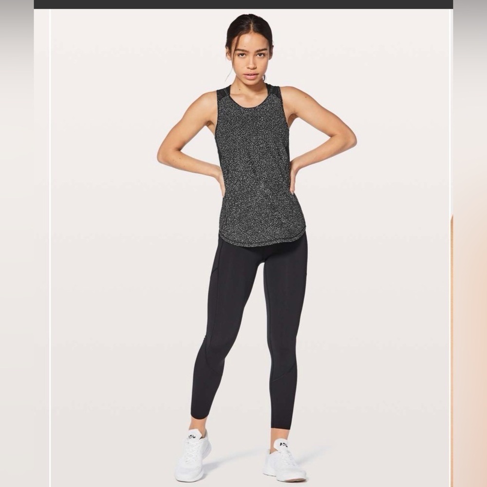 Womens black Lululemon Sculpt Tank size 8